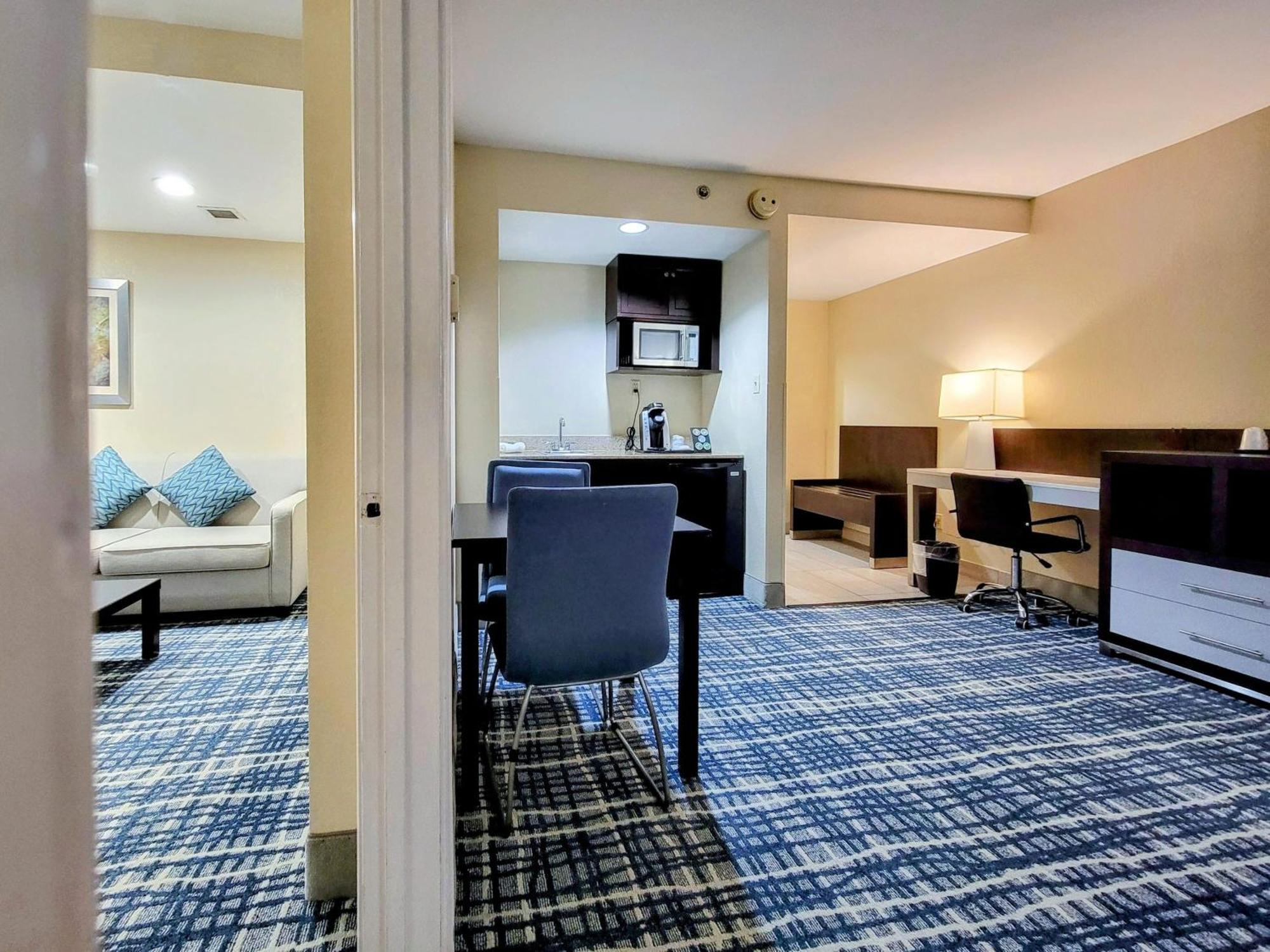 Holiday Inn - Belcamp - Aberdeen Area By Ihg Екстериор снимка